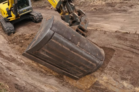 EZ80 High Perfomance Digging EZ80 High Perfomance Digging